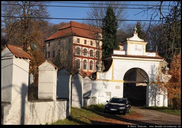 Lčovice – fotografie / hrady-zriceniny.cz