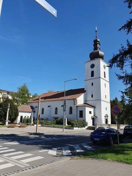 Súbor:Kostol senica3.jpg – Wikipédia