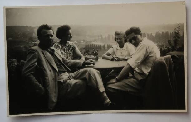 Josef Abraham (vlevo) s bývalými spoluvězni