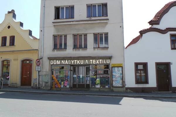 Nábytkářský a dřevozpracující podnik, spol. s r.o. foto 1