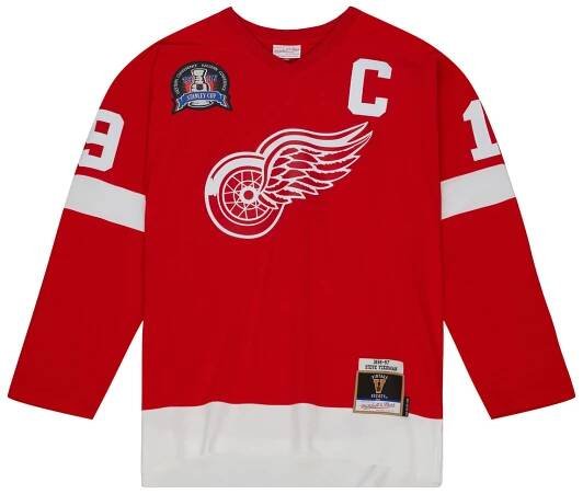 Steve Yzerman Detroit Red Wings NHL Mitchell & Ness Men's Red 1996 Blue Line Authentic Jersey