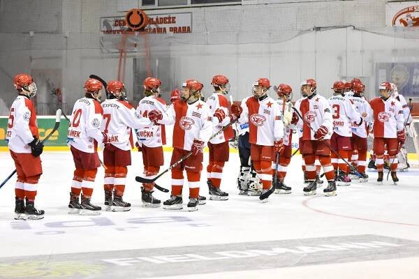 Z 0:3 na 3:3! A pak prohra. Dorost uzmul proti Dynamu bod