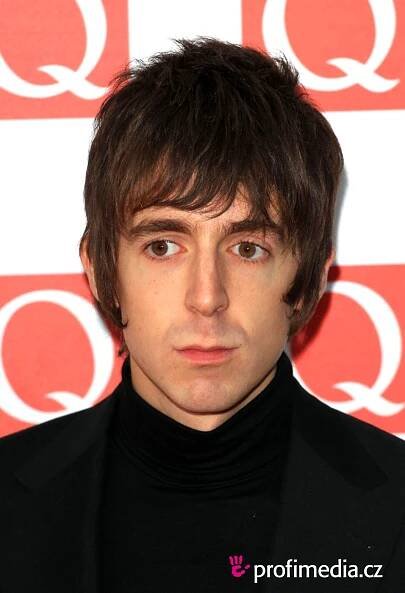 Miles Kane - celebrity účes - HappyHair