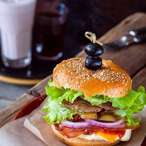 Domácí burger na pánvi