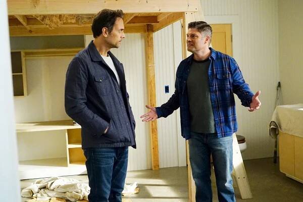 The Real O'Neals - The Real Fit - Z filmu - Todd Stashwick, Jay R. Ferguson