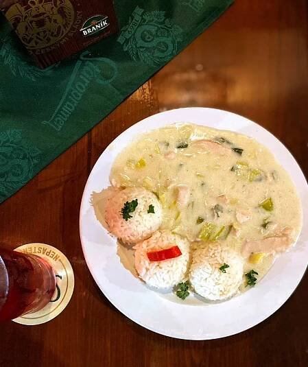 Restaurace Sokolovna, Mírové náměstí 77, Dobříš