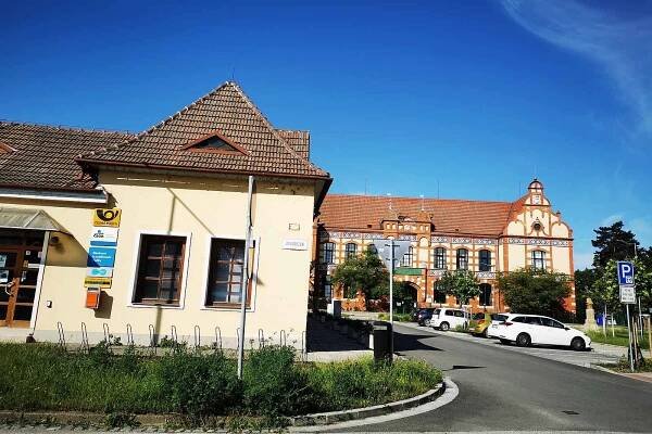 Pošta v Charvátské Nové Vsi zůstane od července zavřená. Nejbližší spádovou budou mít obyvatelé této místní části Břeclavi v nedaleké Poštorné.