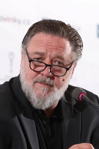 Russell Crowe perlil ve Varech: O*ukal mě pavouk! A konec kariéry?!