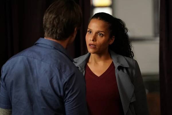 Carter - Harley Wears a Wig - Z filmu - Sydney Tamiia Poitier