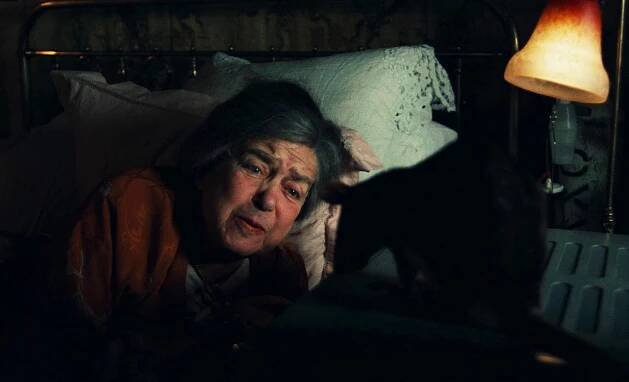 Therese Giehse - Black Moon - Z filmu