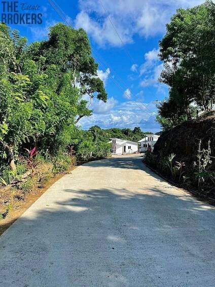 Falcon Valley Lot 6 Santos Guardiola, Roatan | Reality.iDNES.cz 