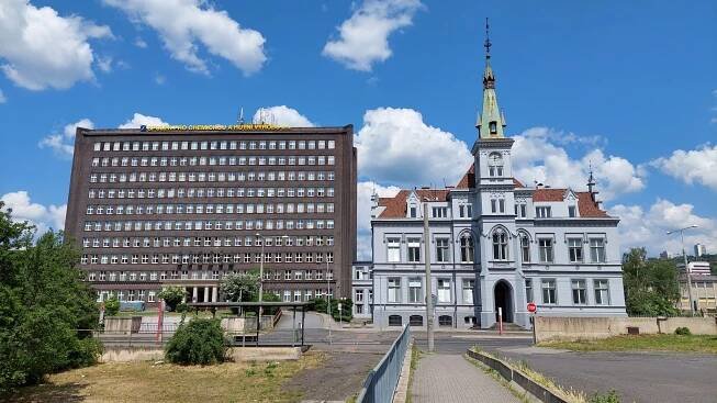 Fotogalerie • Stará budova Spolchemie (Historická budova) • Mapy.com