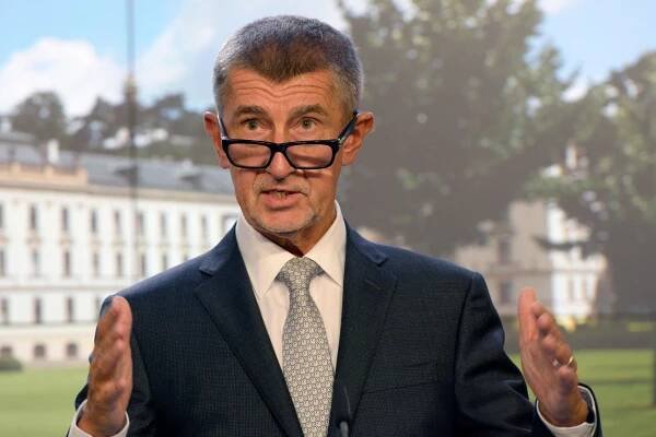 Babiš ovládá 30 procent soukromých médií, uvádí zpráva. Nesmysl, reaguje premiér