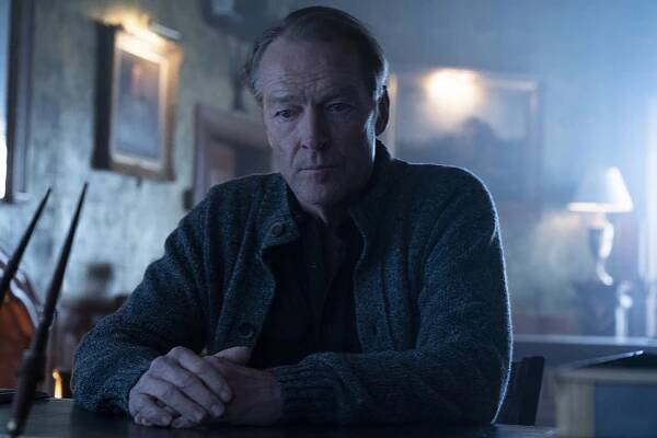 Titans - Duše - Z filmu - Iain Glen