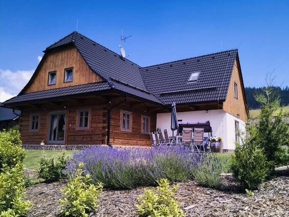 Fotogalerie roubenky Stella Dolní Morava - exteriér - Roubenka Stella Dolní Morava