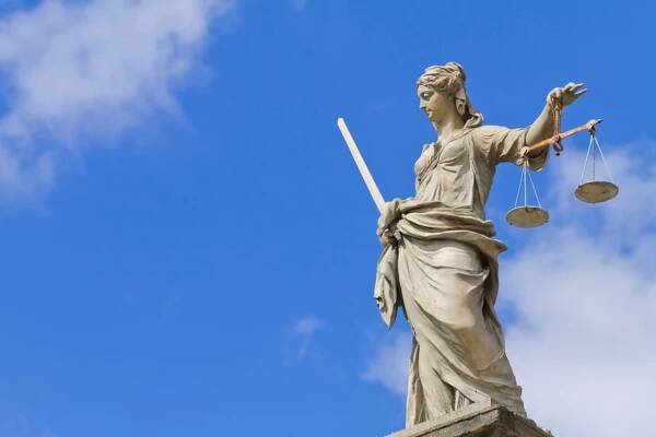 stupnice spravedlnosti - lady justice - stock snímky, obrázky a fotky