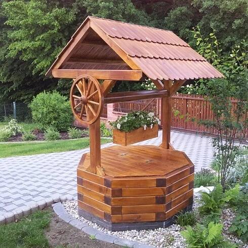 Dřevěný rumpál na studnu do prům. 100 cm