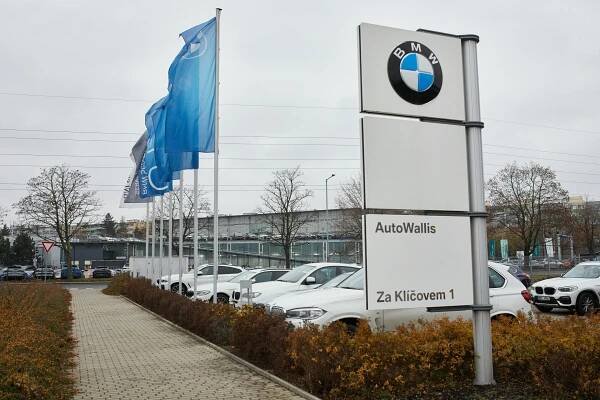 Mezinárodní skupina AutoWallis Group přebírá tři dealerství BMW v Praze, Hradci Králové a Pardubicích