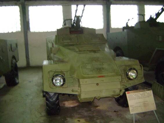 SOV - BTR-40A (samohybné protiletadlové dělo) : SSSR / Nástupnické státy SSSR (SOV)