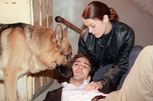 Komisař Rex - Policisté se nelíbají - Z filmu - pes Rhett Butler, Alexander Pschill, Elke Winkens