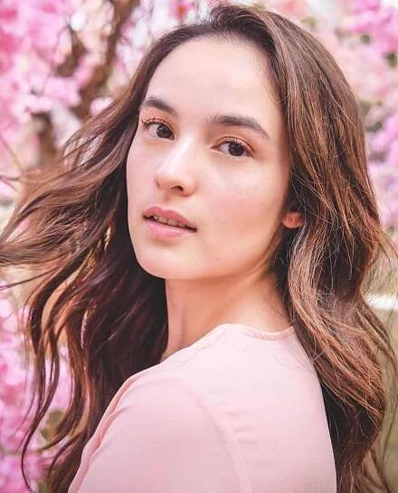 Chelsea Islan Photo