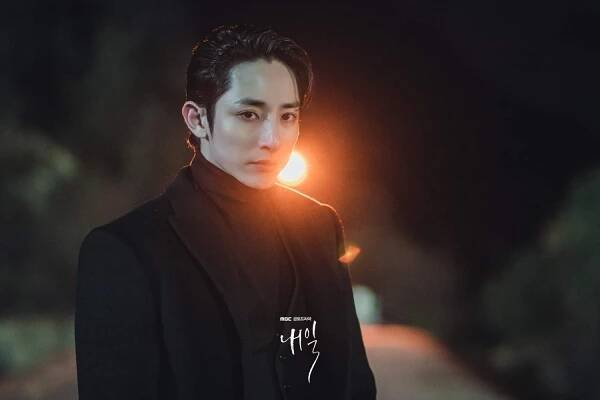 Lee Soo Hyuk: spoznajte niekoľko zaujímavostí zo života navonok chladného herca, v ktorom sa skrýva priateľské srdce - Asianstyle