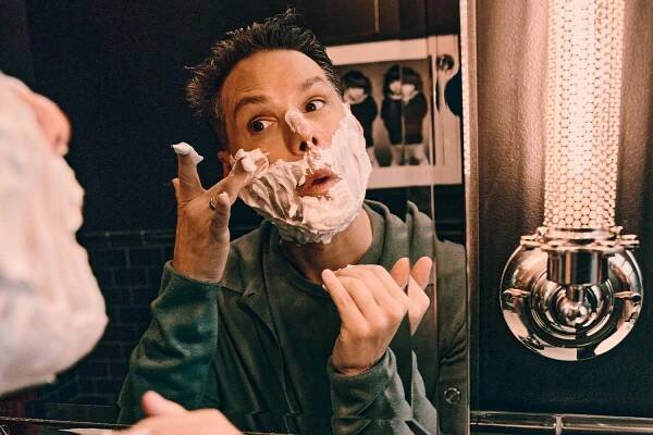 Michael Ian Black Is Just Trying to Figure It Out - InsideHook