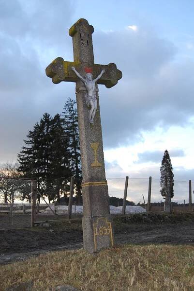 Soubor:Líšnice Sepekov. Kříž u silnice v obci. (8).jpg – Wikipedie