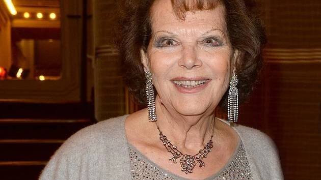 Stará Claudia Cardinálová