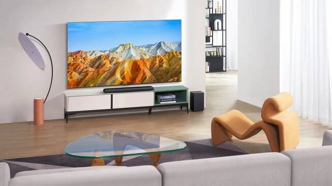 TCL uvádí řadu televizorů P74 s rozlišením 4K HDR a velikostí až 98 palců