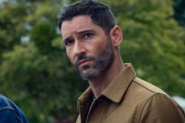 Tom Ellis in The Thursday Murder Club