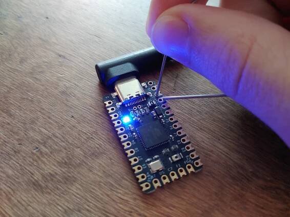 Assembling the Nearer keyboard
