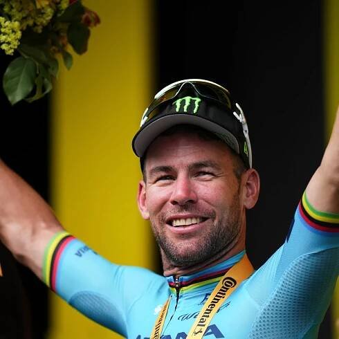 Mark Cavendish leaves door open to continuing career in 2025