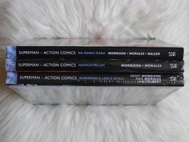 Vsechny tri dily "Superman Action Comics" v limitovane pevne vazbe - Knihy a časopisy