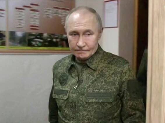 Putin poprvé od ukrajinského vpádu navštívil Kurskou oblast. Ukrajinci připouštějí stahování jednotek