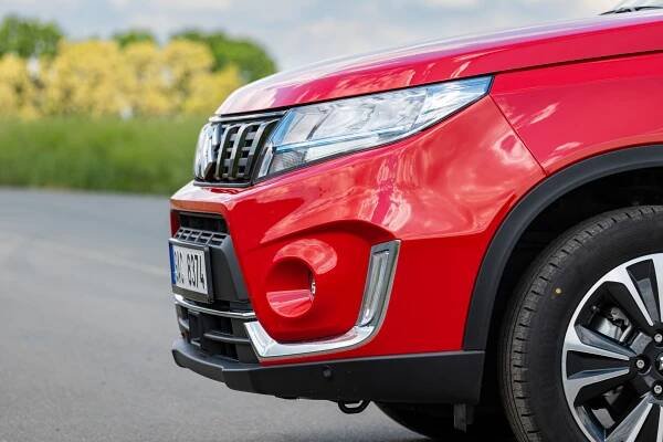 Spořílci budou z hybridního Suzuki Vitara nadšení, ostatní tolik ne