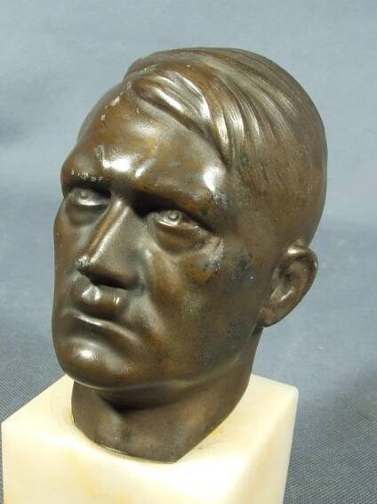 Bysta Adolf Hitler, výška 17,5cm, originál  - Vojenské sběratelské předměty