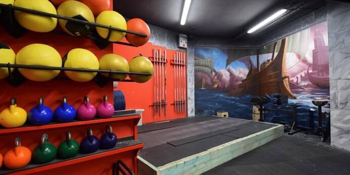 ARENA GYM - Fitness Praha 1 a 5 - funkční trénink, cross, cvičení