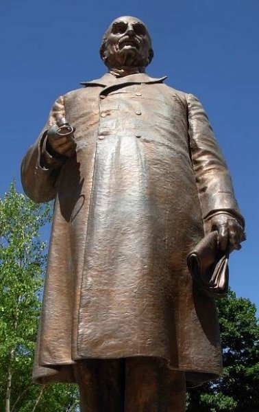 Image 20Statue of William Worrall Mayo, M.D. near the Mayo Clinic in Rochester (from History of Minnesota)