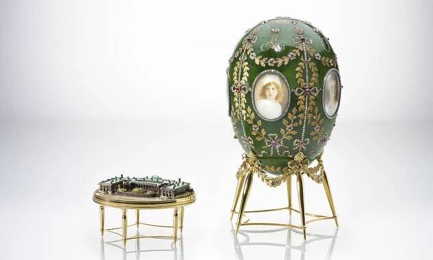 Londýn připomíná tvorbu Fabergé od ikonických vajec až po luxusní šperky – DesignMag.cz