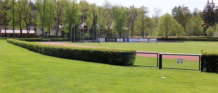 Atletický ovál na Městském stadionu Sletiště | Sportovní areály města Kladna