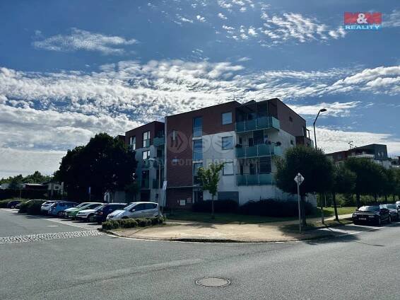 Pronájem bytu 1+kk a garsoniéry Hradec Králové 12 000 Kč za měsíc, foto 12