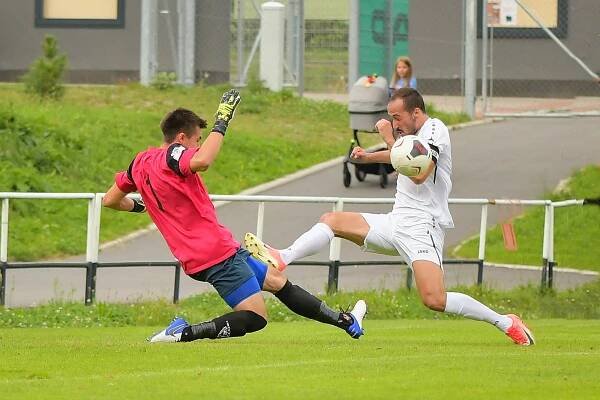 OBRAZEM MSFL a divize: Všechna tři krajská derby patřila domácím fotbalistům