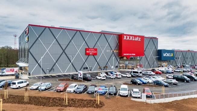 XXXLutz Hradec Králové