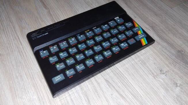 Sinclair Zx Spectrum - Počítače a hry