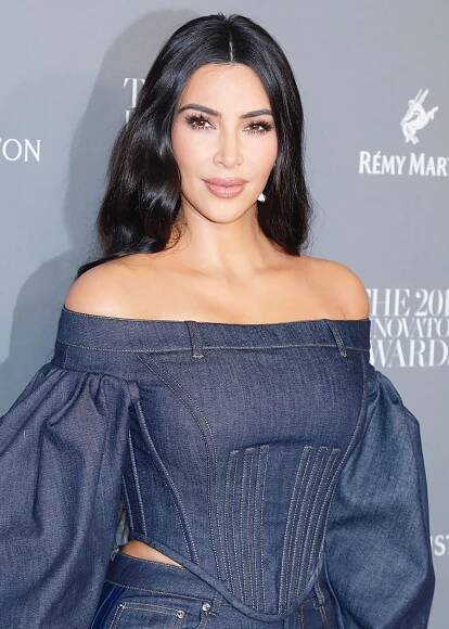 Celebs Who Are Obsessed With 'Bridgerton'