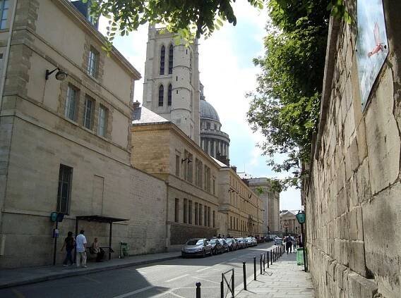 Blum – Left in Paris