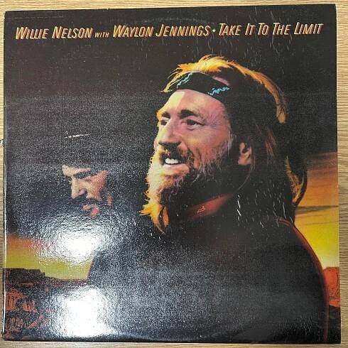 WillIe Nelson With Waylon Jennings – Take It To The Limit
