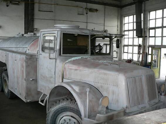 T111C, 6x6, Vláďa