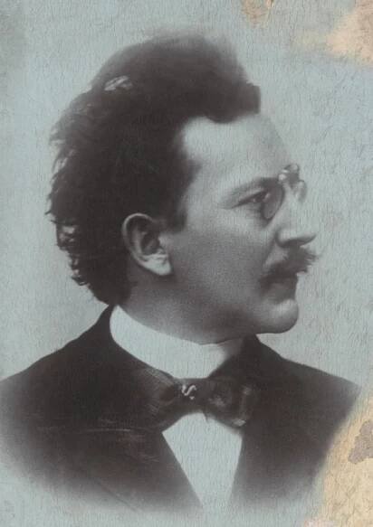 Portraitfoto von Karl Hermann Wolf